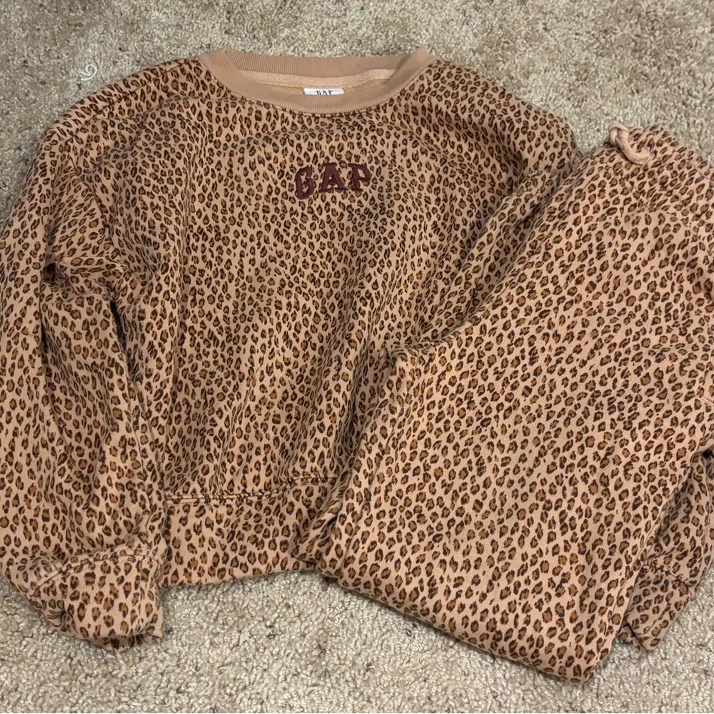 GAP Kids Tan and Brown Leopard Set